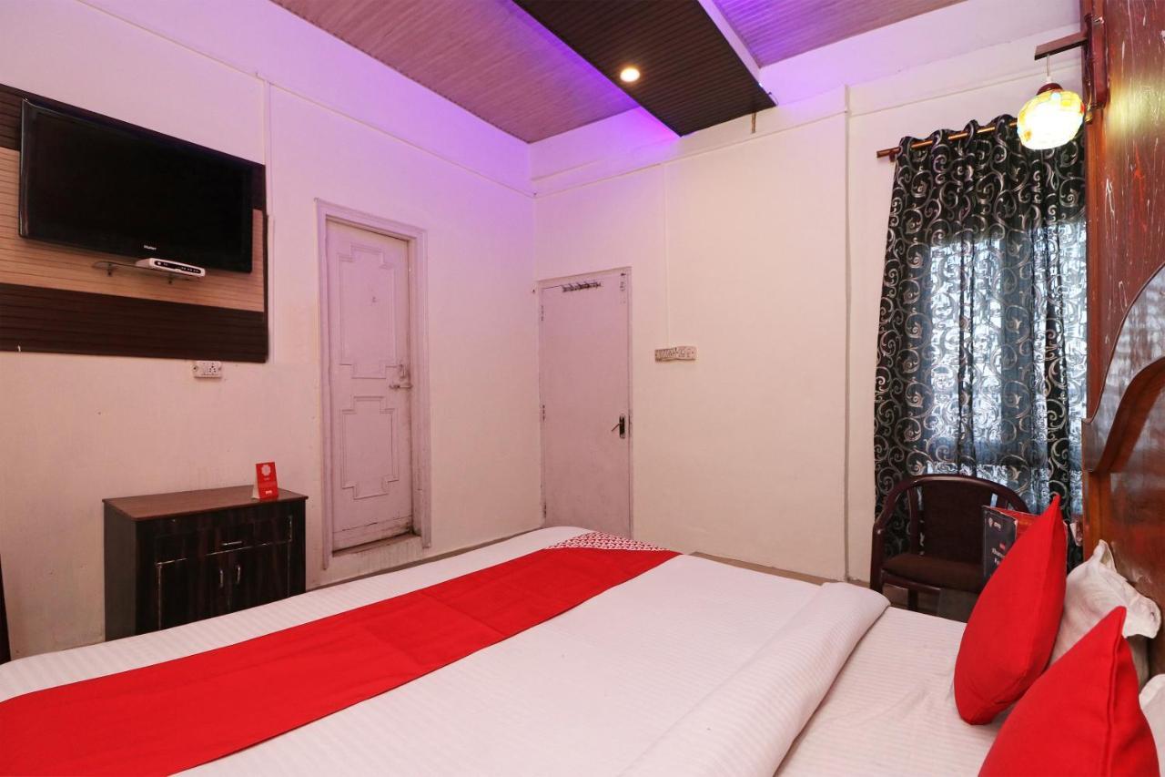 Oyo 70930 The Moon Hotel Asansol Ngoại thất bức ảnh
